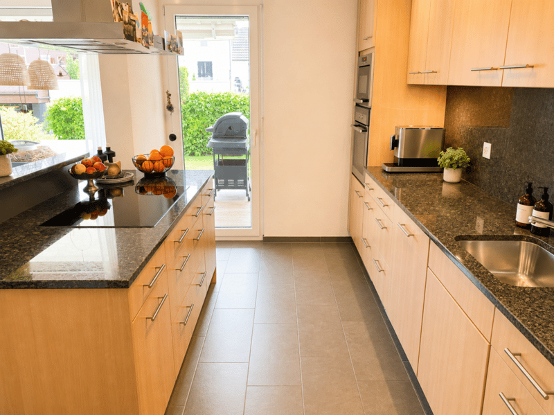 4.5 Zimmer Wohnung im Erdgeschoss mit grossem Gartenanteil (5)