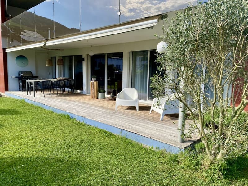 4.5 Zimmer Wohnung im Erdgeschoss mit grossem Gartenanteil (3)