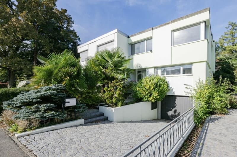 Charmantes Einfamilienhaus im Grünen an bester Lage ... Reinach/BL (1)