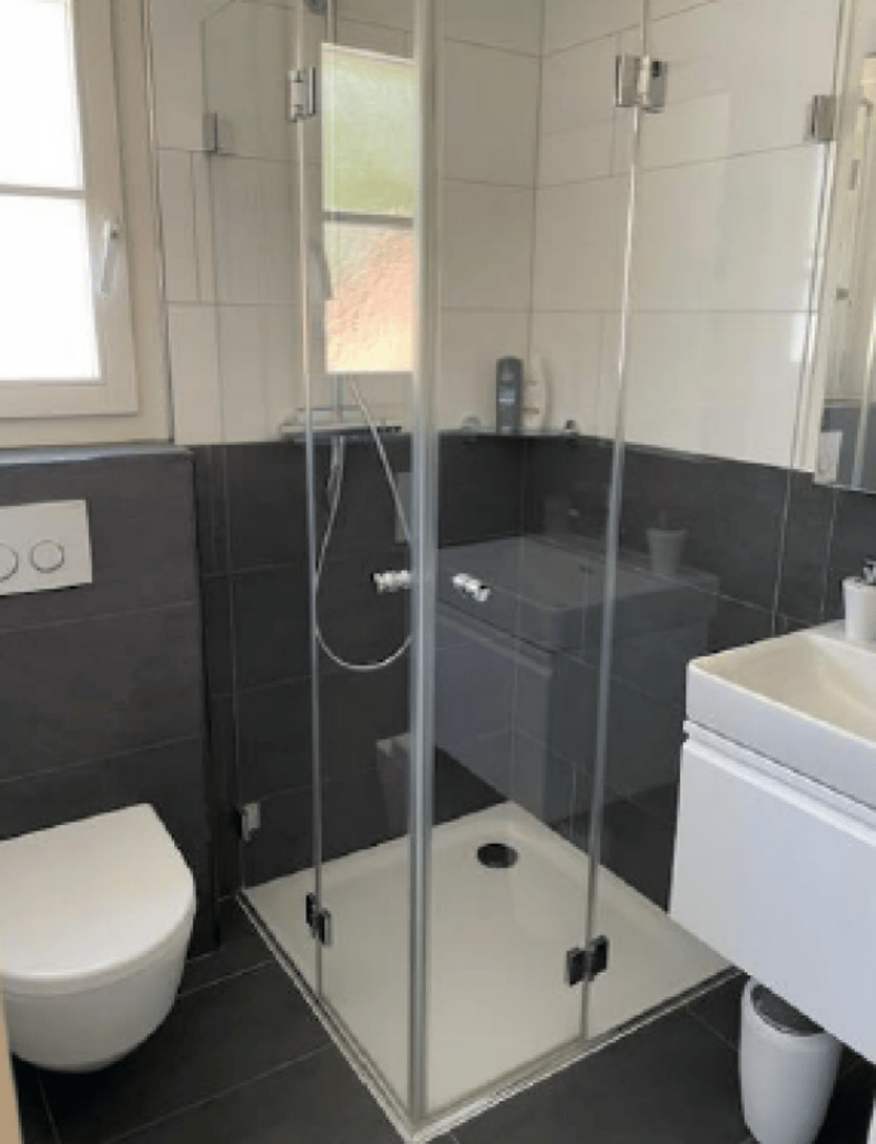 Charmantes 6-Zimmer-Doppeleinfamilienhaus in Biel-Benken - Idyllisches Wohnen mit Weitblick (9)