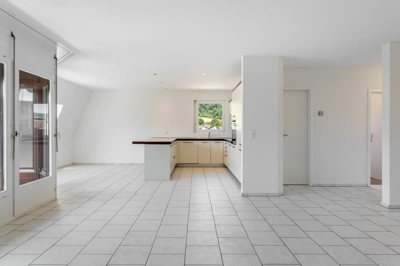 Zunzgen | 250m bis nach Sissach - Grosse Familienwohnung, 5.5 Zimmer auf 135m² (3)
