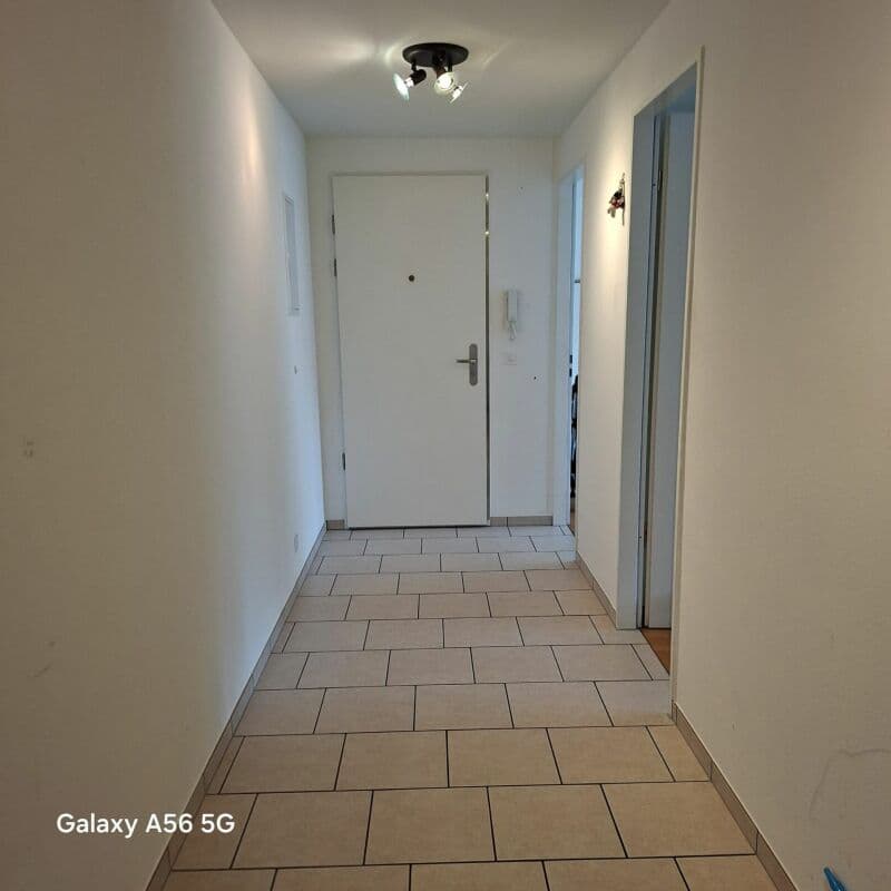 3.5-Zimmerwohnung mit Balkon und inkl. EHP an zentraler Lage (2)