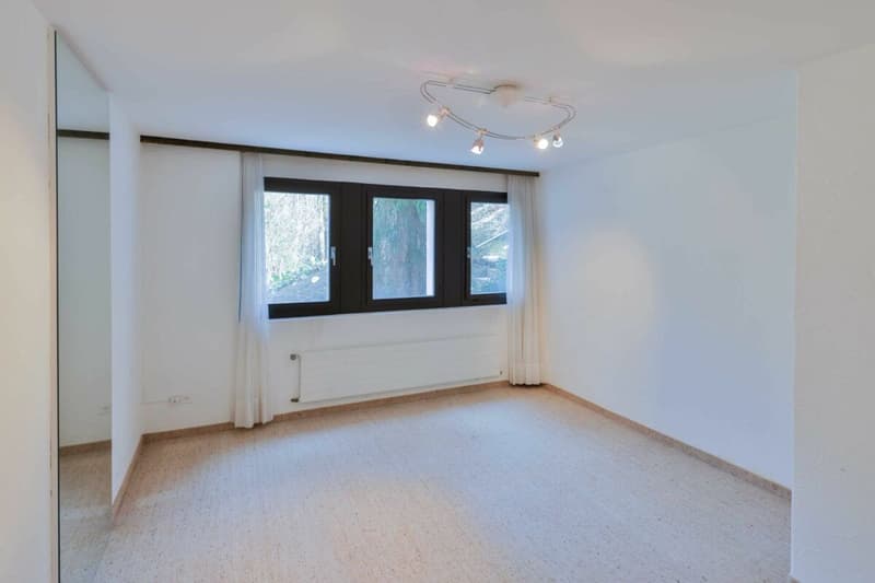 Familienfreundliches Reiheneinfamilienhaus an verkehrsarmer Lage mit schöner Aussicht (10)