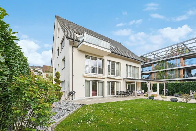 Familien Haushälfte mit exklusivem Garten (10)