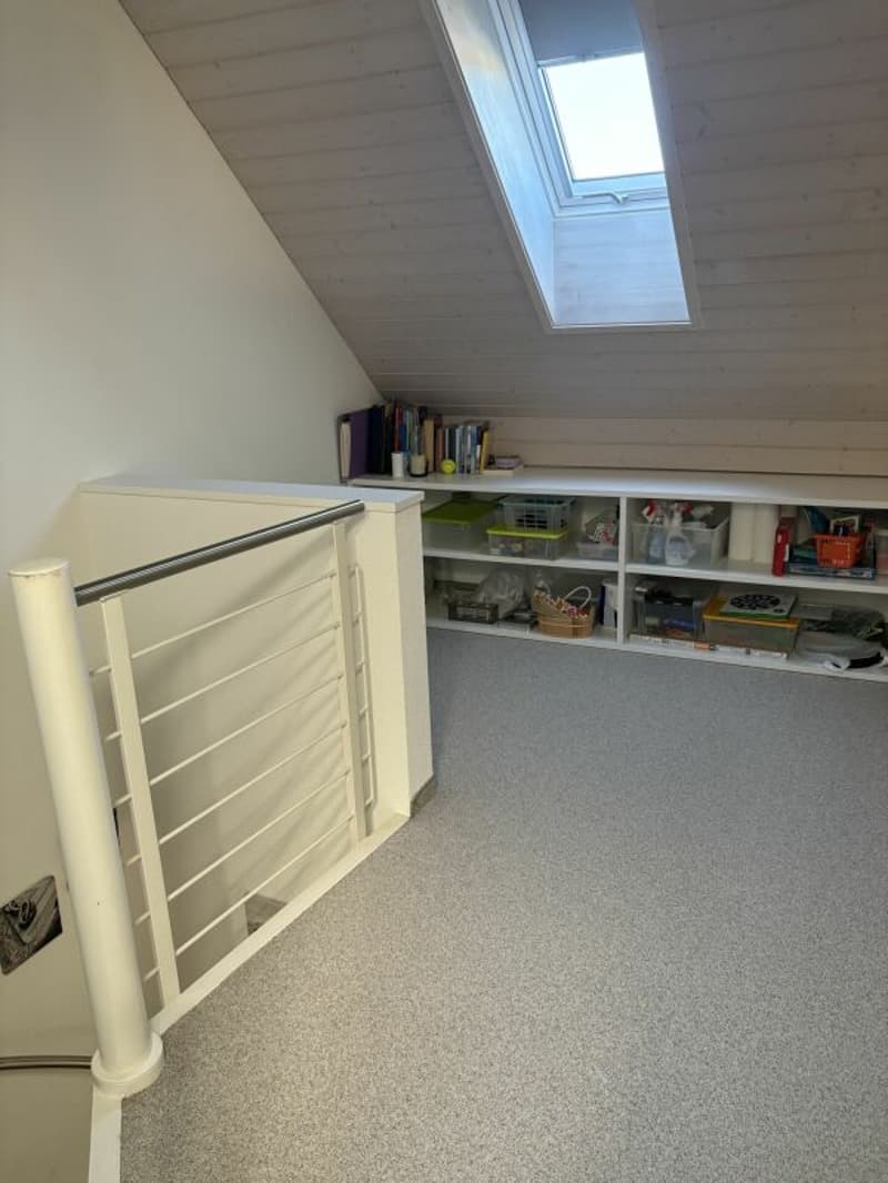 5.5-Zimmer-Maisonettewohnung mit viel Platz und Flexibilität an ruhiger Lage, 5 Minuten zu Fuss zum Bahnhof Bonstetten-Wettswil (5)