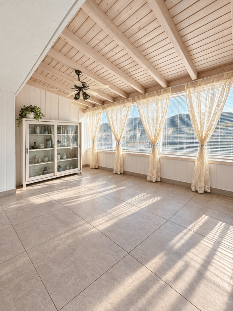 Über den Dächern von Herisau - 4 1/2 Zimmer, Traumterrasse & 2 Garagen (11)