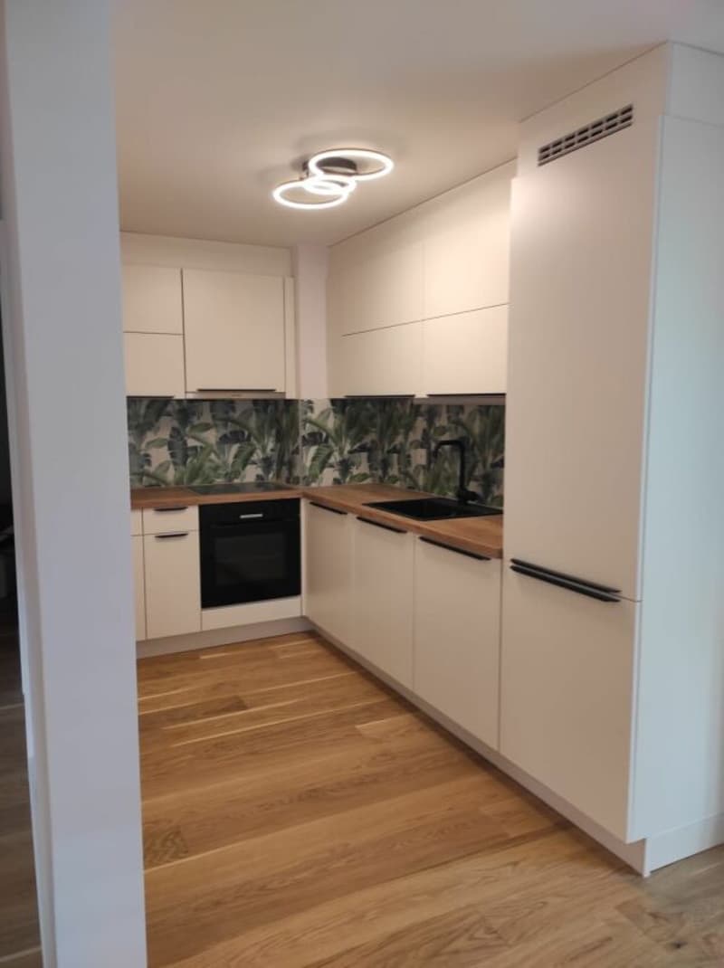 4.5-Zimmer-Wohnung wie neu - komplett renoviert (5)