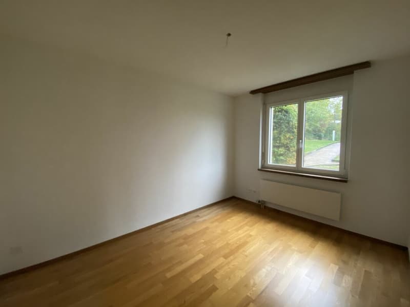 Ruhige Wohnlage, schöne Aussicht und kurze Wege (5)