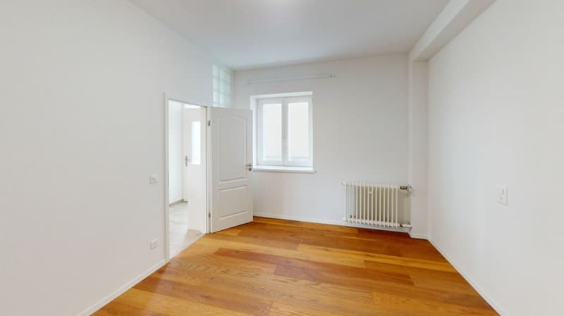 Frisch sanierte 2.5-Zimmer-Wohnung in Wil AG - sofort bezugsbereit (3)