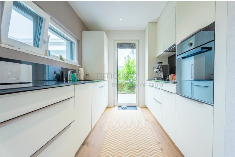 Modernes 5.5-Zimmer-Einfamilienhaus mit Minergie-P Standard an ruhiger Lage in Koblenz (6)