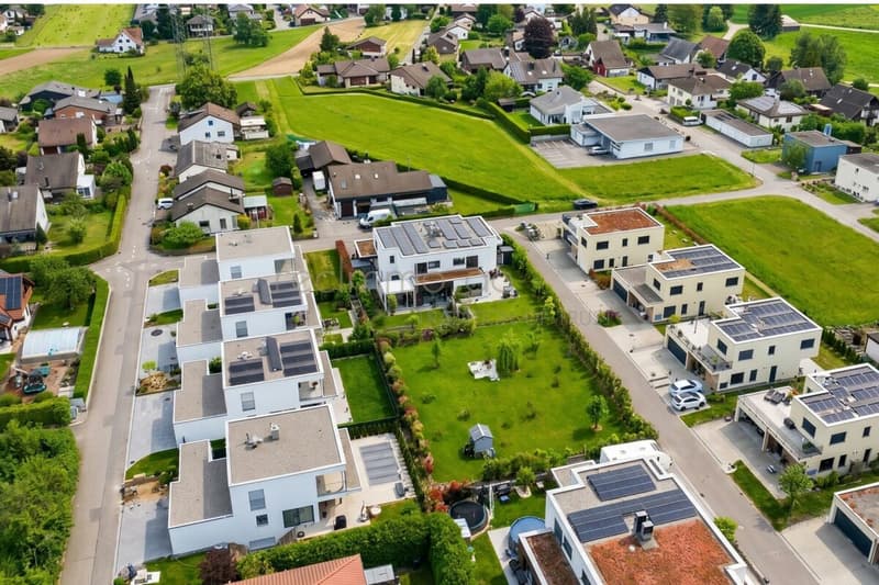 Modernes 5.5-Zimmer-Einfamilienhaus mit Minergie-P Standard an ruhiger Lage in Koblenz (16)