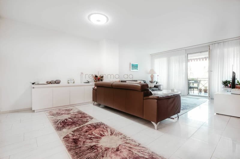 Attraktive 4.5-Zimmer-Eigentumswohnung und Balkon in Cham (7)