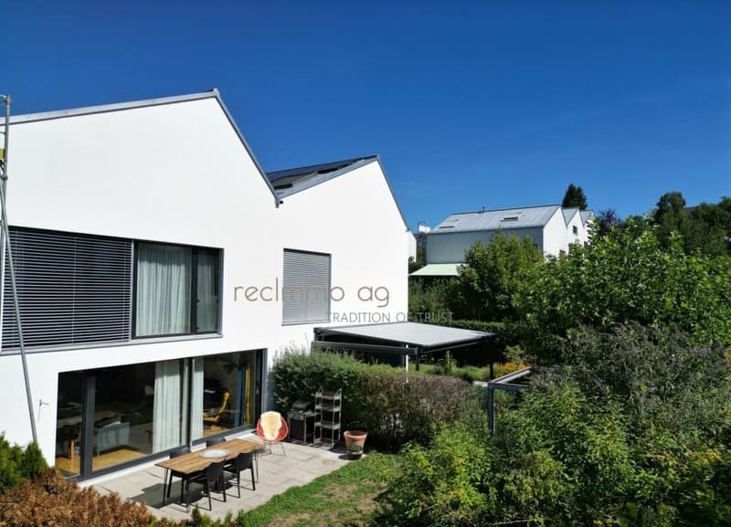 Grosszügiges 6.5-Zimmer-Familienhaus mit Garten in Obfelden (1)