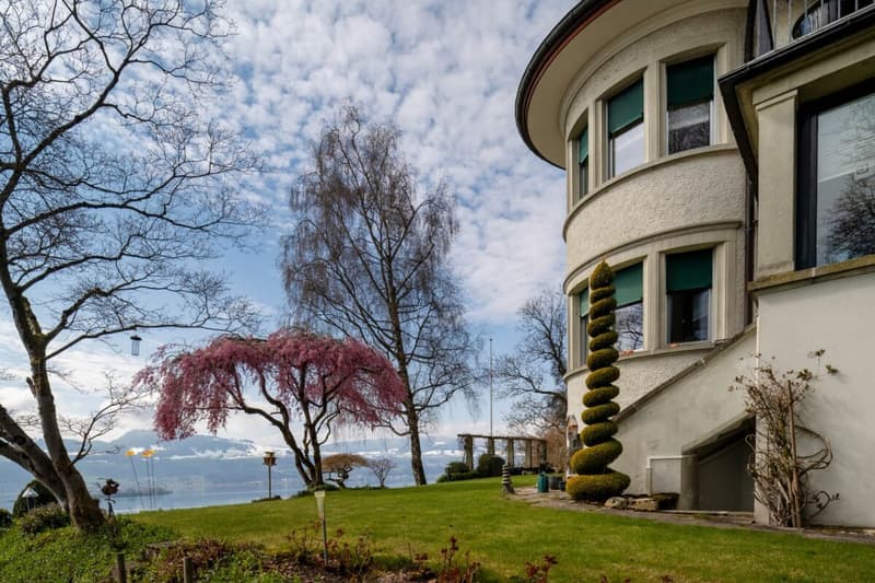 WG-Zimmer in exklusiver 7-Zimmer Maisonette-Residenz in Jugenstilvilla mit See-/Bergsicht (2)