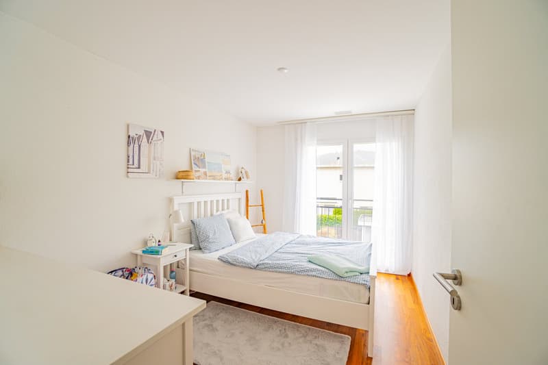 Moderne 5.5-Zimmer-Doppelhaushälfte - ideal für Familien (14)