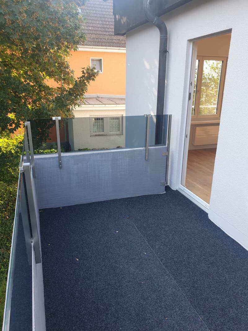 Helle und moderne 3 Zimmer-Wohnung mit Balkon in St. Gallen (4)