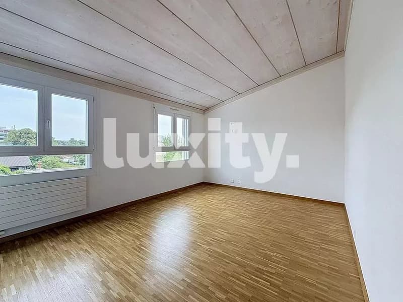 Duplex familial avec terrasse ? Confort, volumes et tranquillité à Plan-les-Ouates (4)