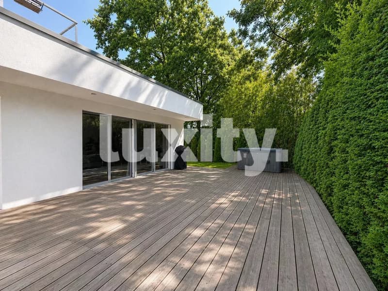 Maison jumelée rénovée avec jacuzzi et hammam (4)