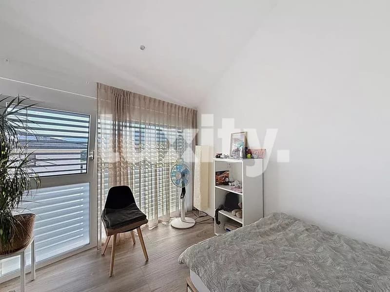 Magnifique appartement de standing climatisé avec vue panoramique sur le lac Léman et le Mont-Blanc (6)