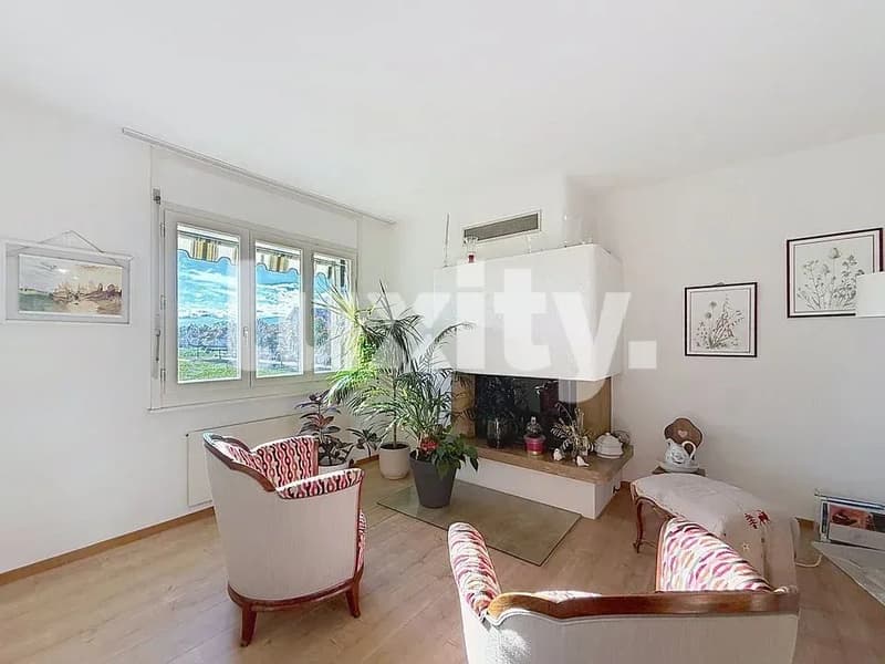 GLAND ? UN APPARTEMENT LUMINEUX AVEC GRAND BALCON ET VUE SUR LES MONTAGNES (2)