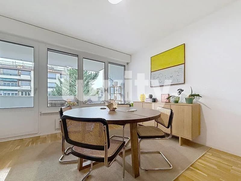 Bel et spacieux appartement avec balcon-récemment renové (2)