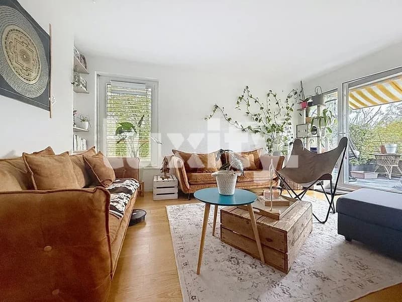 Bel appartement lumineux entouré de verdure. (2)