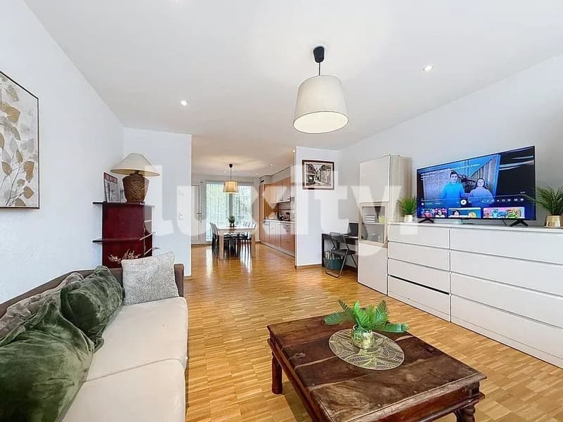 VERSOIX ? SUPERBE 4 PIÈCES MEUBLÉ DE 80 M², LUMINEUX ET AU CALME, À 5 MINUTES DE LA GARE ! (1)