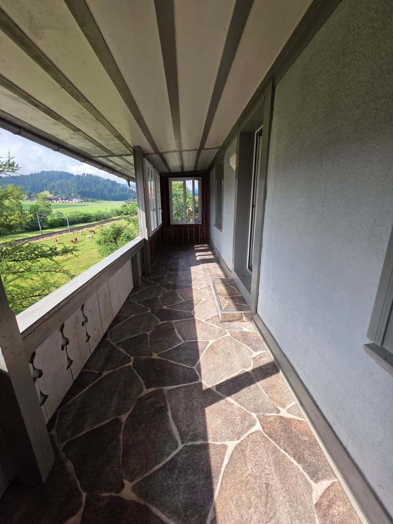 Ländliche 5.5 Zimmer Wohnung (3)