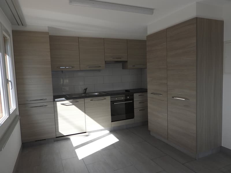 Charmante 4.5-Zimmer-Wohnung mit Terrasse an ruhiger Lage (4)