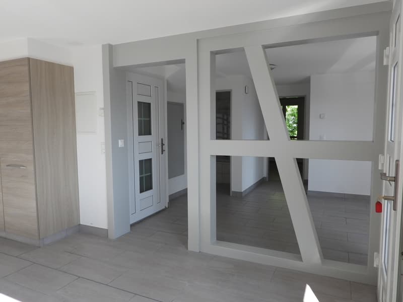 Charmante 4.5-Zimmer-Wohnung mit Terrasse an ruhiger Lage (5)