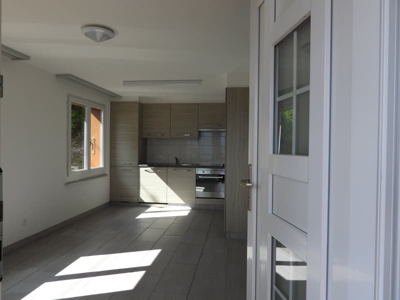 Charmante 4.5-Zimmer-Wohnung mit Terrasse an ruhiger Lage (3)