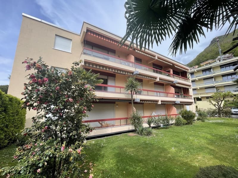 INTERESSANTE APPARTAMENTO 3.5 IN ZONA COMODA E SOLEGGIATA