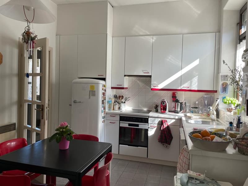 BELLA ED AMPIA CASA 5.5 CON GIARDINO E BOX DOPPIO (10)