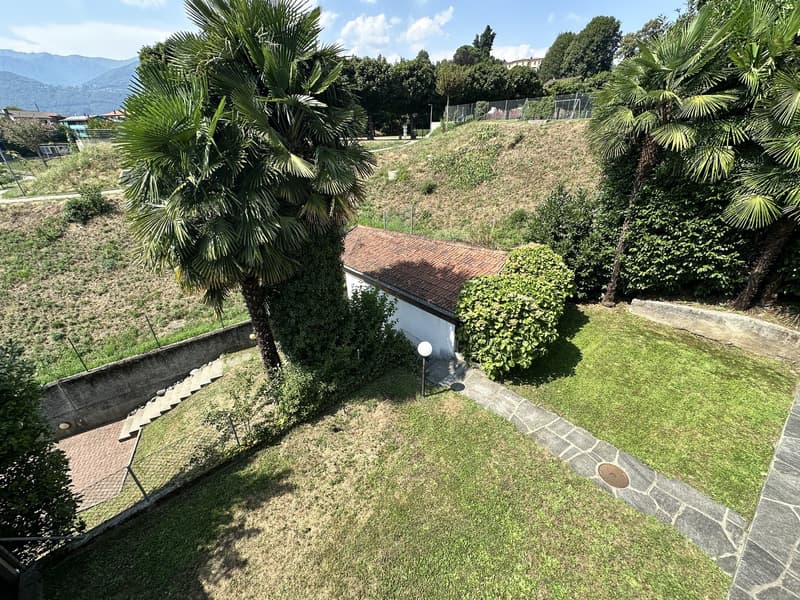 IMPERDIBILE CASA UNIFAMILIARE SU FONDO EDIFICABILE (8)