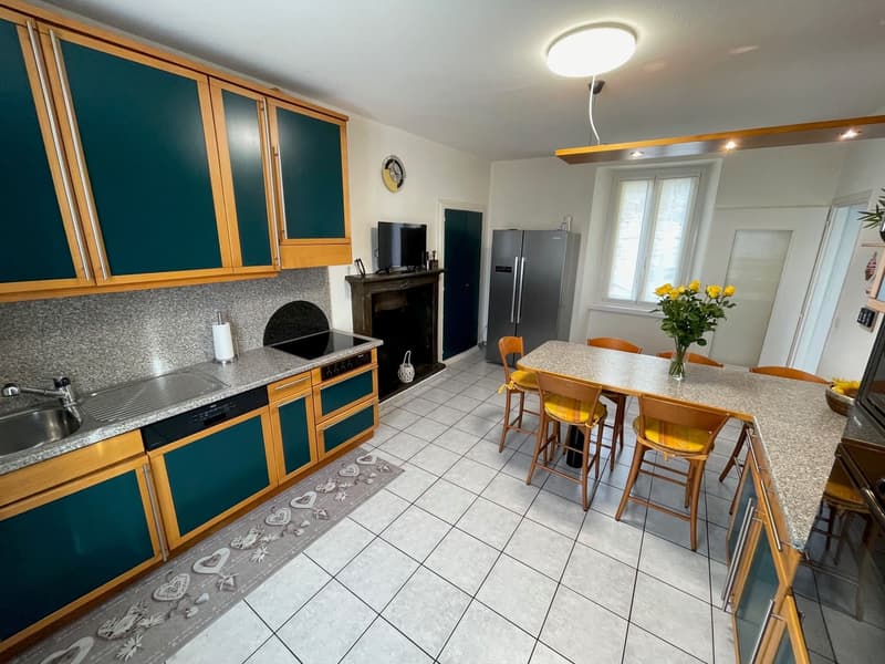 INTERESSANTE CASA 6.5 LOCALI CON GIARDINETTO (5)
