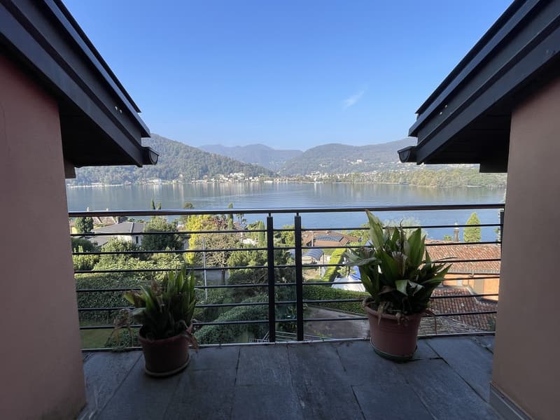 INTERESSANTE CASA 4.5 CON INCANTEVOLE VISTA LAGO (10)