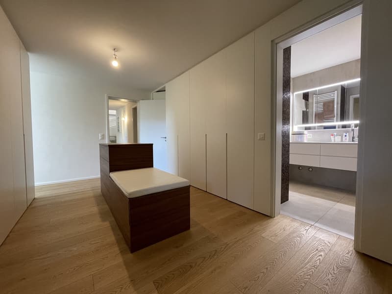 SPETTACOLARE DUPLEX 5.5 CON MAGNIFICA VISTA LAGO (11)