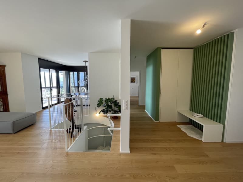 SPETTACOLARE DUPLEX 5.5 CON MAGNIFICA VISTA LAGO (5)