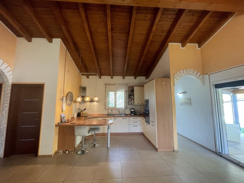 RECENTE CASA BIFAMILIARE 4.5 E 3.5 IN ZONA TRANQUILLA (4)