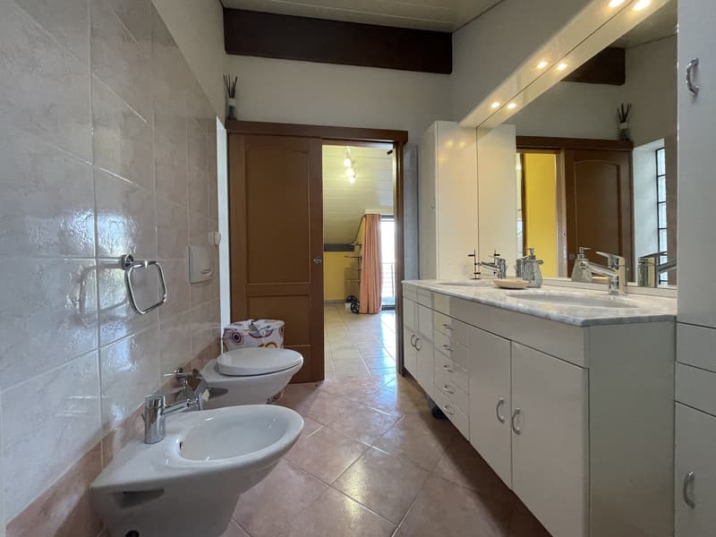 INTERESSANTE CASA 4.5 CON INCANTEVOLE VISTA LAGO (9)