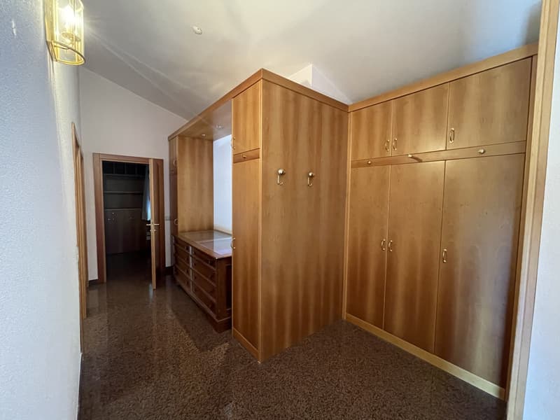 BELLA CASA UNIFAMILIARE IN POSIZIONE PANORAMICA (12)