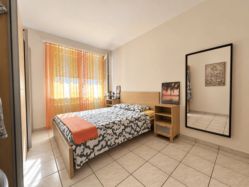 INTERESSANTE APPARTAMENTO 2.5 VICINO AL CENTRO (10)