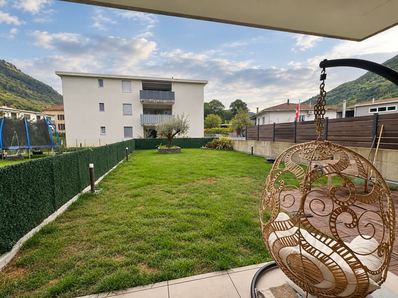 MODERNO E RECENTE 3.5 CON GIARDINO A RIVERA (12)
