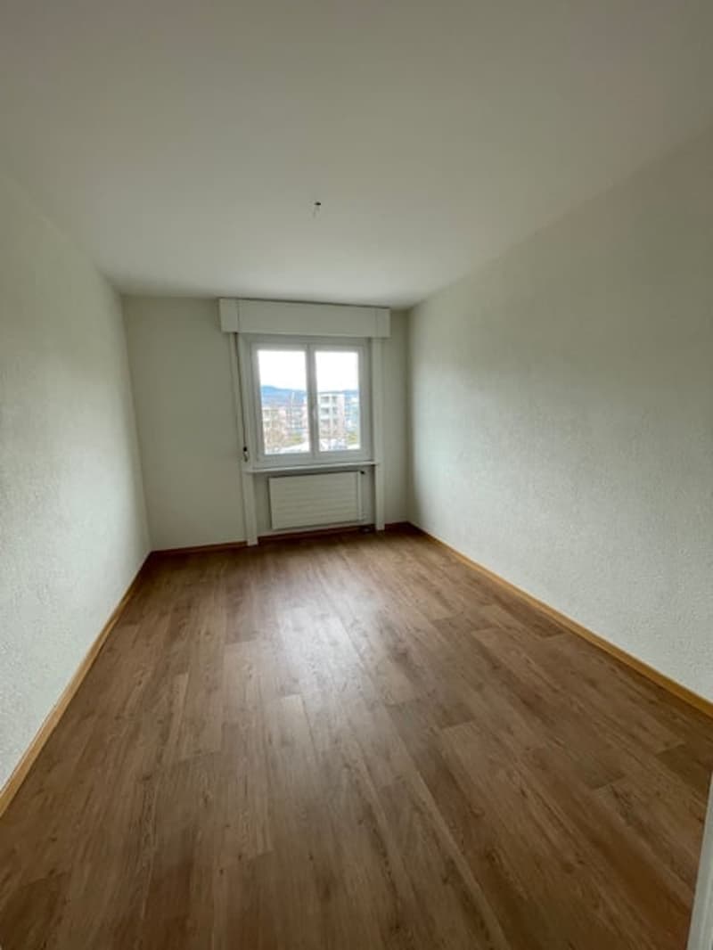 Appartement 2 pièces rénové avec balcon à Cortaillod (3)