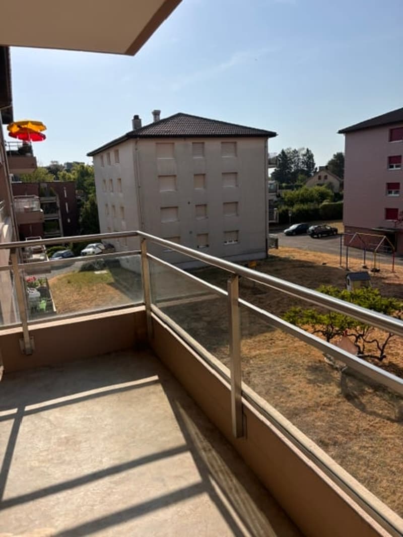 Appartement 2 pièces rénové avec balcon à Cortaillod (6)
