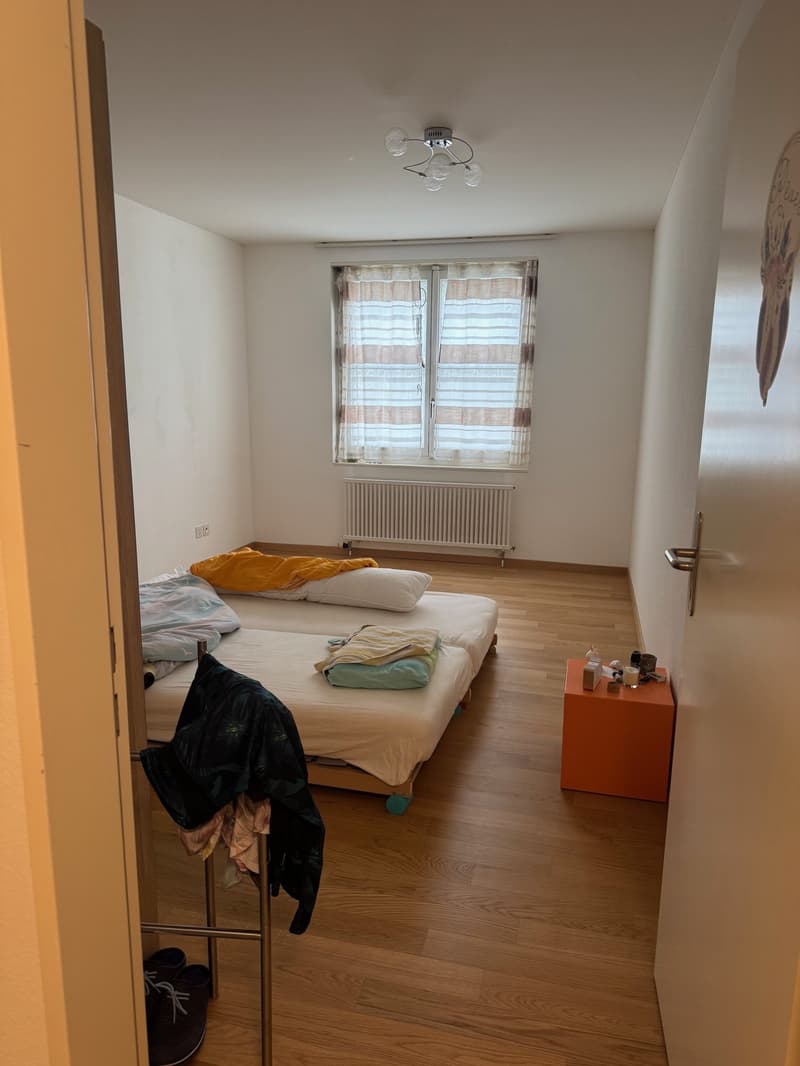 Helle 2.5-Zimmerwohnung mit Gartensitzplatz (3)