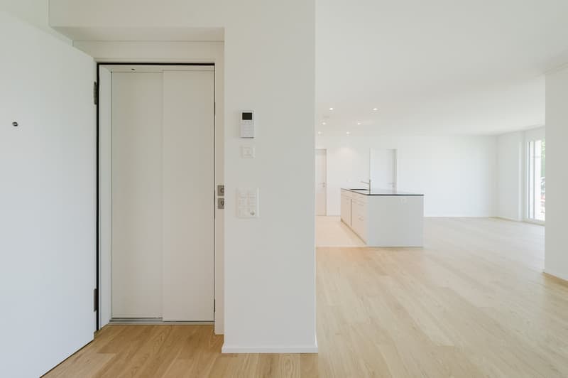Exklusive 3.5-Zimmerwohnung mit Gartensitzplatz (4)