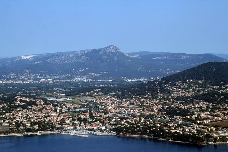 Bienvenue dans un véritable bijou de la Côte d'Azur! Off market (8)