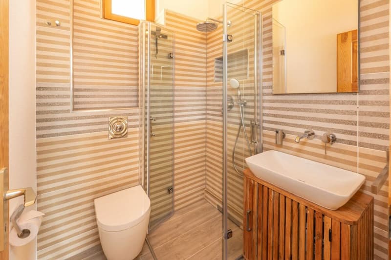 Chalet Alpino Svizzero - Alpi Vallesane - Seconda Casa (9)