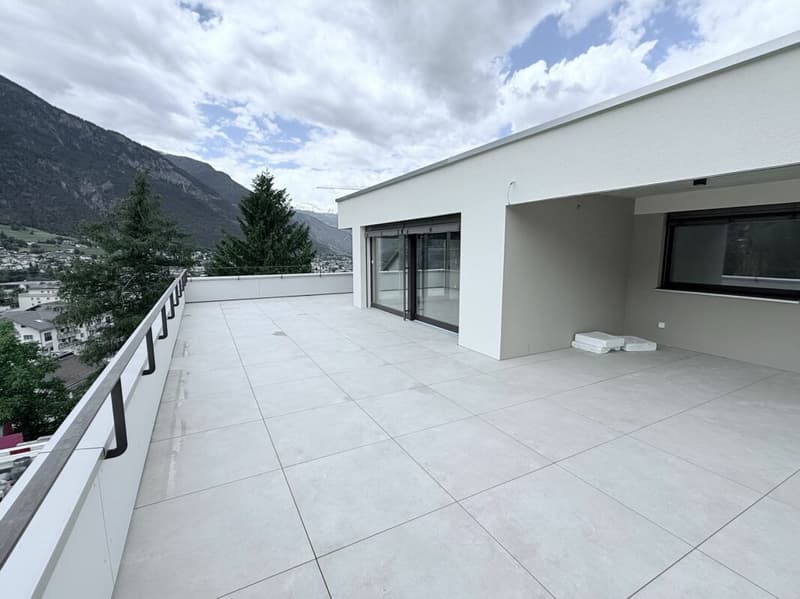 Einzigartige Dach Wohnung mit alpinen Weitblick in Brig und grosser Sonnenterasse (4)